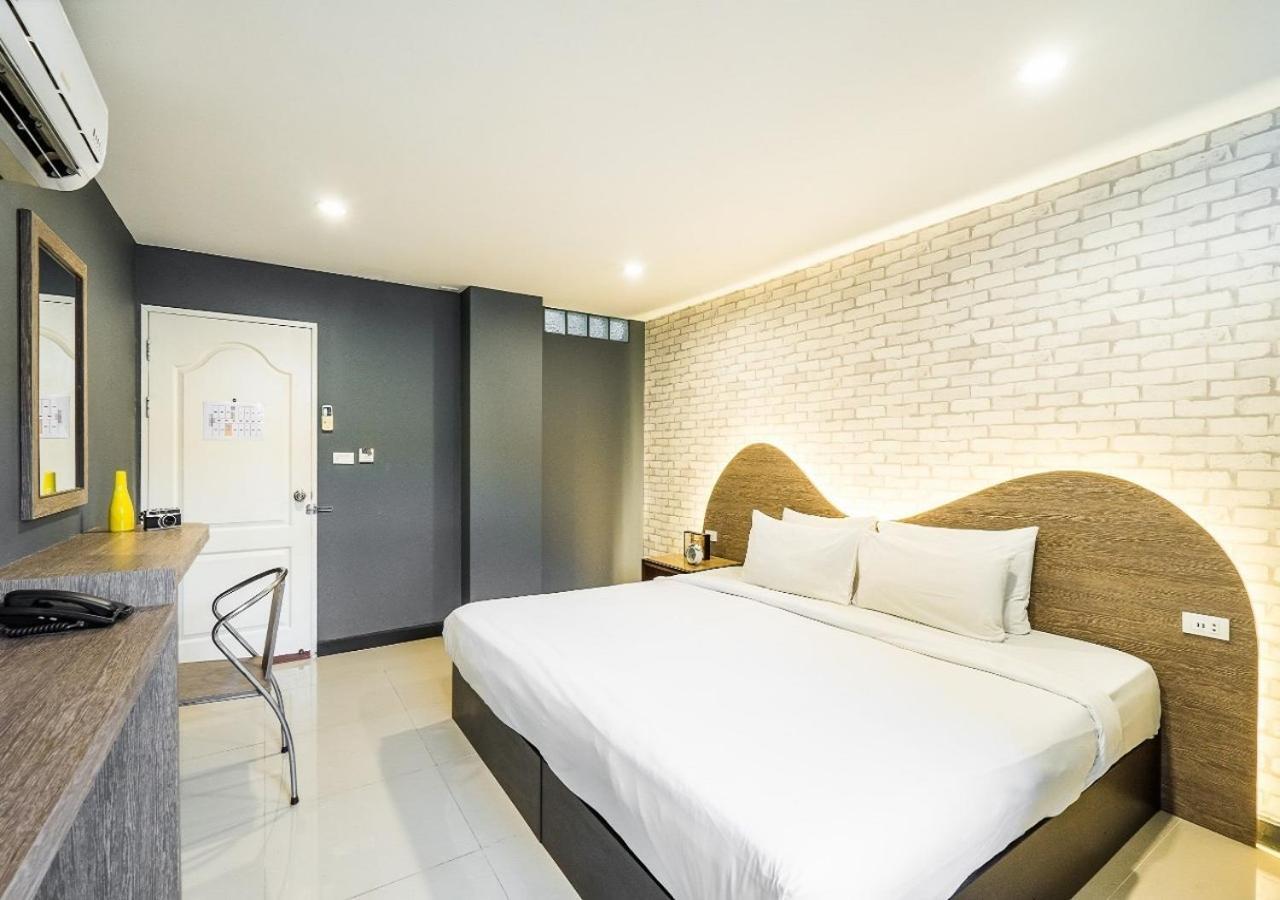 Ton Aor Place Hotel Bangkok Exterior foto