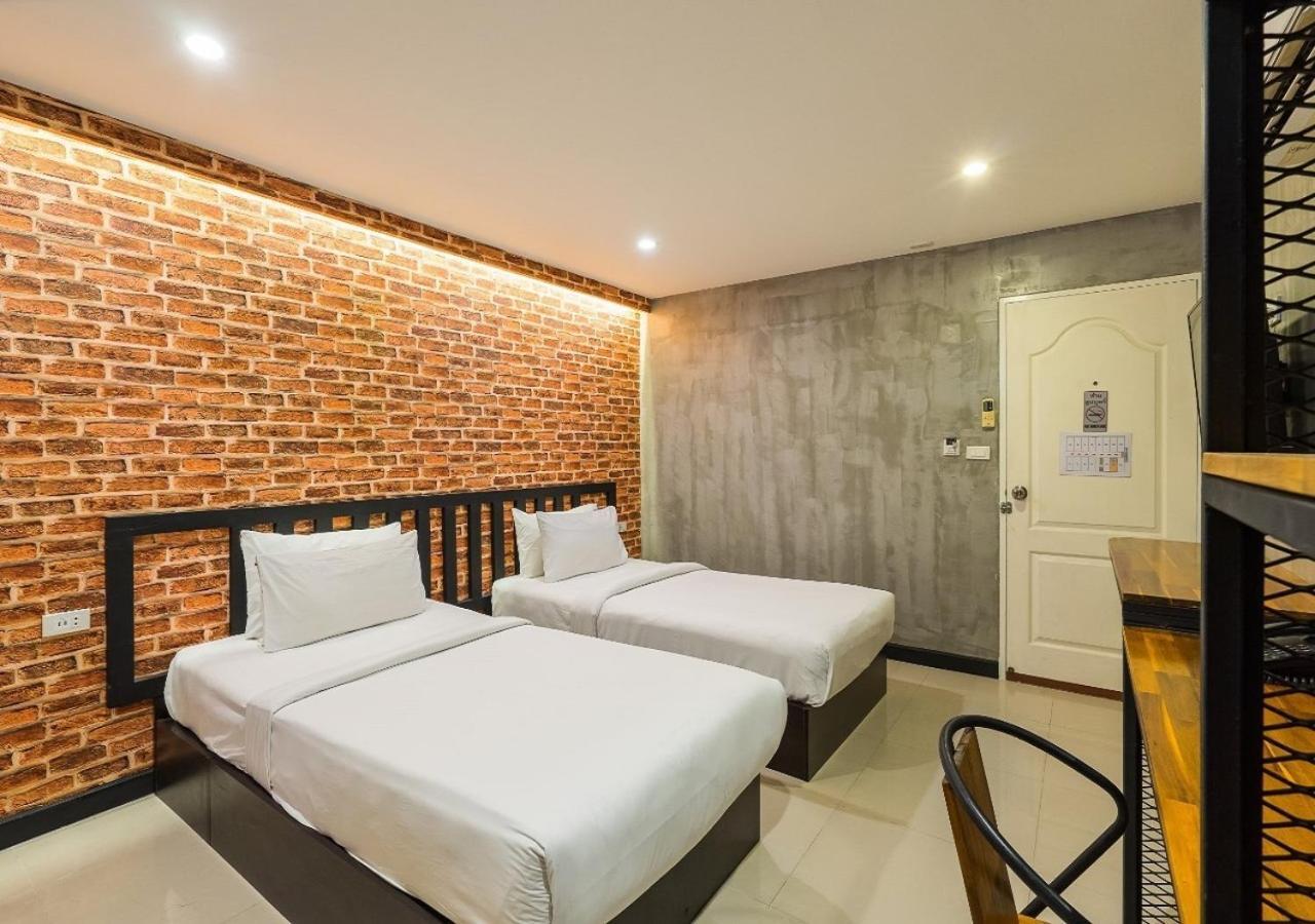 Ton Aor Place Hotel Bangkok Exterior foto